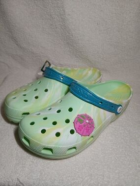 Crocs x Margaritaville Classic Clogs Featuring a Lime Green Zest Pattern.